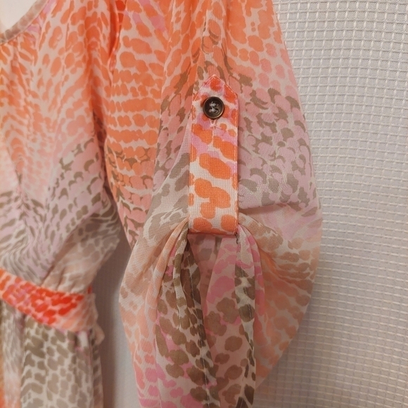 SPEECHLESS dress. Color coral/peach. Animal print chiffon overlay size small - Picture 6 of 8